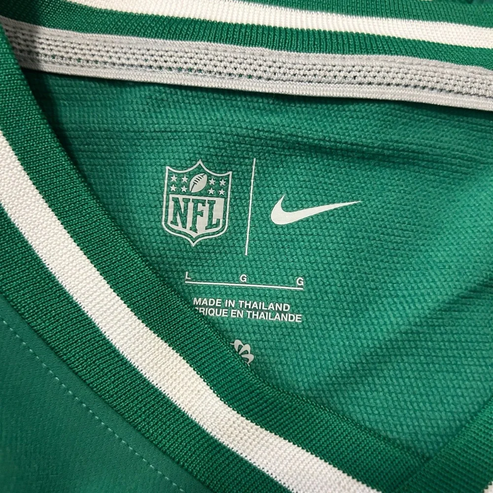 NFL Green Philadelphia Eagles Windshirt - Picture 3 of 3